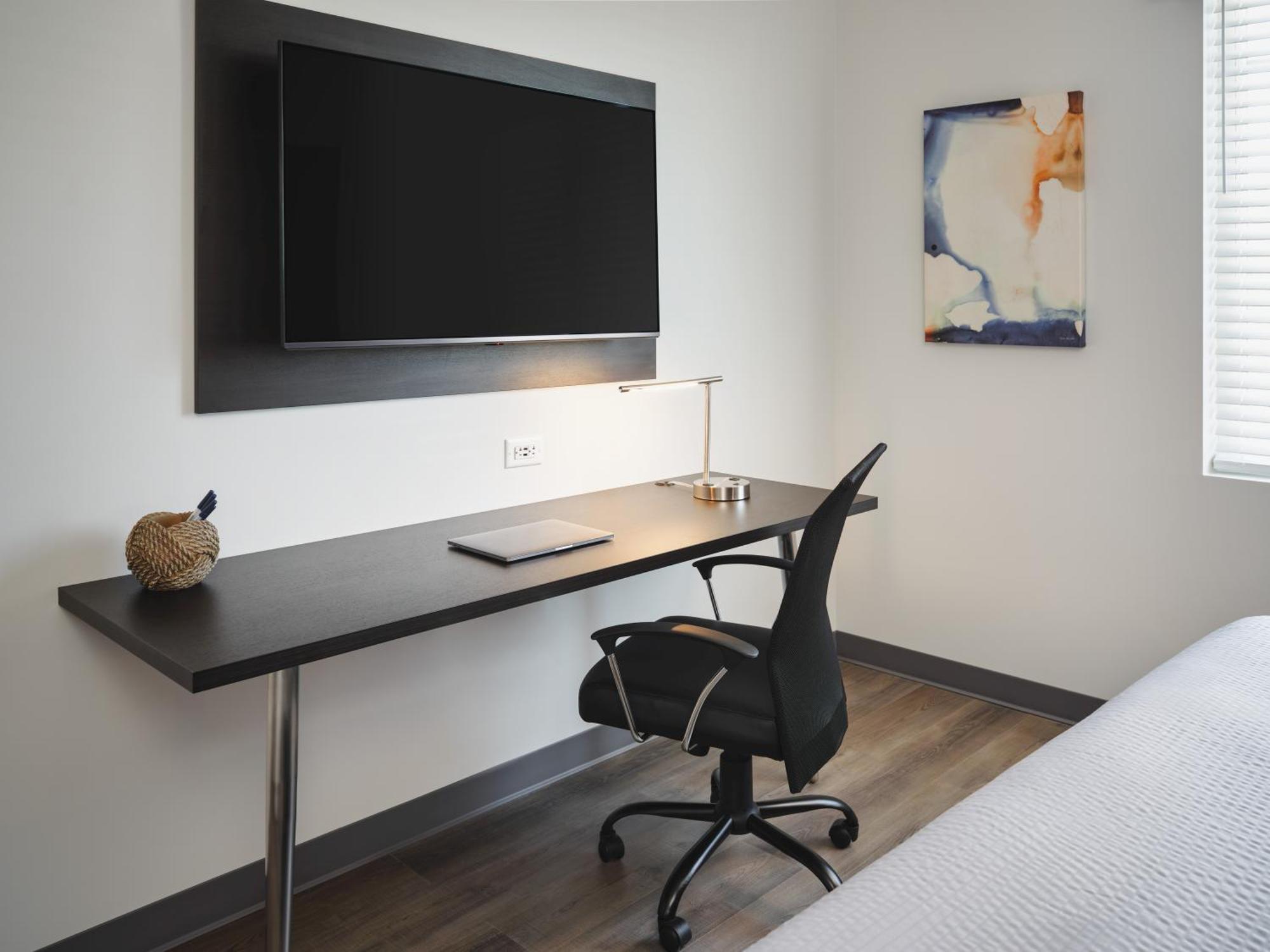 Stayapt Suites Port Arthur Bagian luar foto